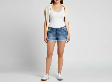 new yorker krótkie spodenki dresowe: Jeanswear, Szorty damskie, rozmiar 2XL