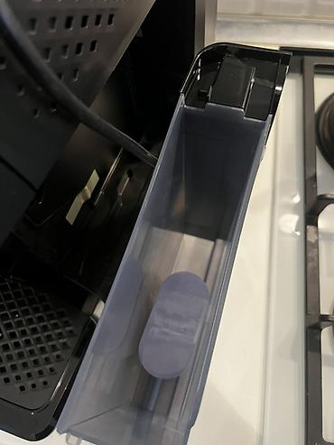 philips e320: Sıfır tər təmiz kofe aparatı heç işledilmiyib Hər yerdə 1500 manat bu — 7