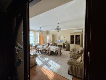 Долгосрочная аренда домов: 400 м², 10 комнат — 12