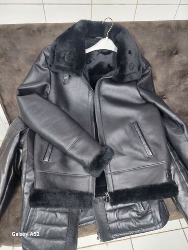 Кожаные куртки: Кожаная куртка, XL (EU 42), 3XL (EU 46), 4XL (EU 48)