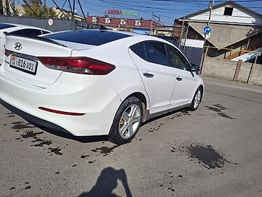 from usa: Hyundai Elantra: 2018 г., 1.6 л, Автомат, Седан — 4