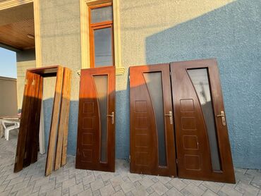 Otaq qapıları: İşlənmiş Otaq qapısı Plintus ilə, Zəmanətsiz, Ünvandan götürmə