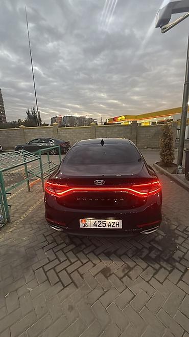 j 5: Hyundai Grandeur: 2019 г., 3 л, Автомат, Газ, Седан — 2