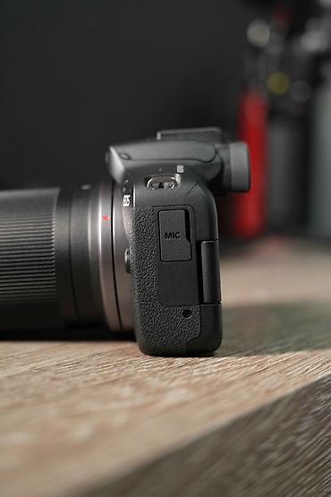 canon eos r50 цена: ​Идеальный Canon EOS R50 Dual Kit — Пробег всего 1.584 кадра! (+Сумка — 2