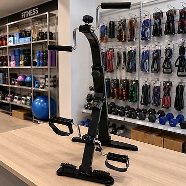 Velo Çoxfunksiyalı pedal və qol kranklı mini-trenajorçatdırılma var