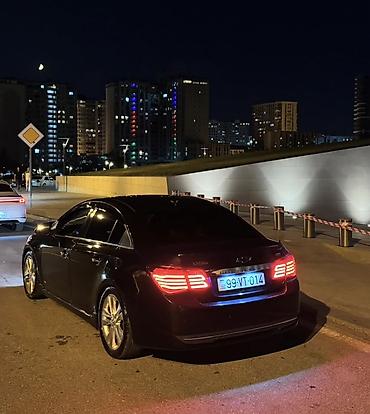 kond: Chevrolet Cruze: 1.4 l | 2012 il 308000 km Sedan — 3
