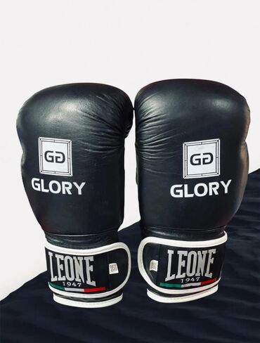 обувь для альпинизма: **🥊 Боксерские перчатки Glory Leone 1947 – новые, 12 унций! 🥊** 🔹