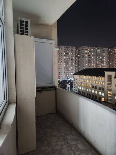 Uzunmüddətli kirayə mənzillər: Xətai Rayonu Həzi Aslanov Metrosu Babək 93 (Boş Əşyasız) 3 otaq — 13