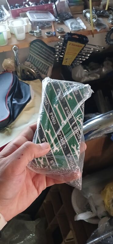 Velosiped ehtiyyat hissələri: Məhsul: Velosiped ehtiyat hissələri və aksesuarları Təsvir: - — 21