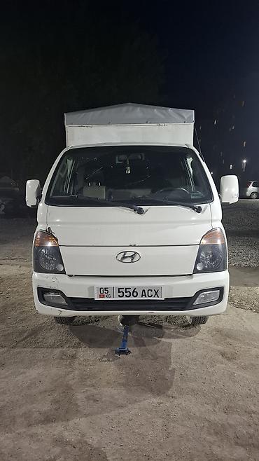 es 2016: Легкий грузовик, Hyundai, Стандарт, Б/у — 1