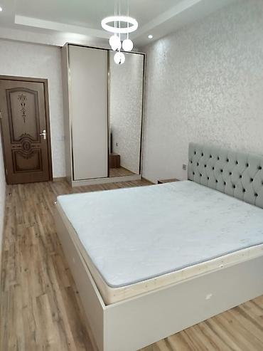 seki ev: Evde 3 xanım yaşayır 1 xanım axtarılır Mənzilin təsviri: - Zövqlü — 1