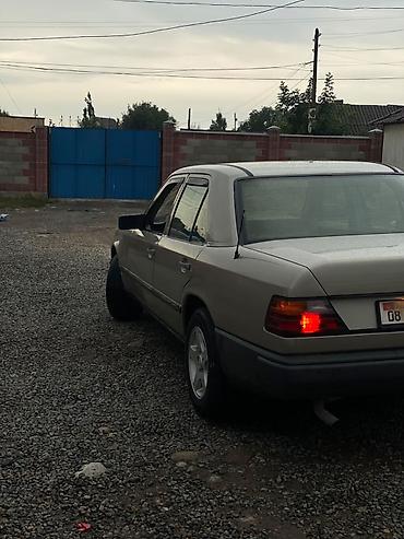 r18 резина: Mercedes-Benz W124: 1987 г., 2.3 л, Механика, Бензин, Седан — 9