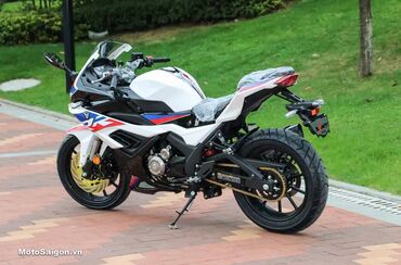 мотоцикл bmw: Спортбайк BMW, 450 куб. см, Бензин, Взрослый, Новый