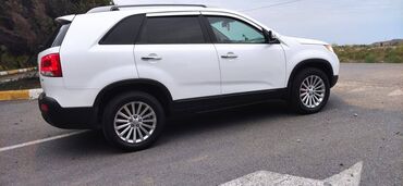 Kia: Kia Sorento: 2 l | 2010 il Ofrouder/SUV — 16