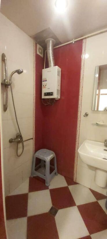 Uzunmüddətli kirayə mənzillər: Binəqədi rayonu,7 mkr,Ankara şadlıq sarayının yanında,5 mərtəbəli — 9