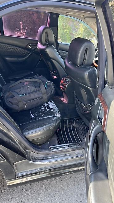 Панели, обшивки: Сenter console Mercedes-Benz 2004 г., Б/у — 5