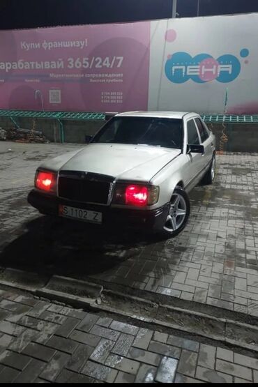 машына гелик: Mercedes-Benz W124: 1987 г., 2.3 л, Механика, Бензин, Бус