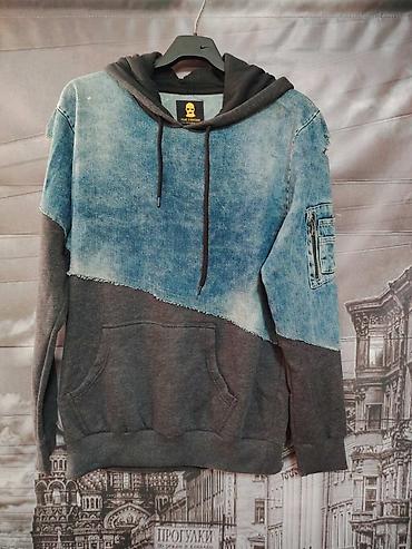tigraste helanke: Uniseks duks/hoodie sa kombinacijom teksasa i pamučnog flisa - Model — 1