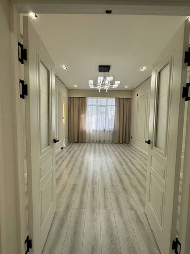 меняю с моей доплатой: 3 комнаты, 77 м², Элитка, 11 этаж, Евроремонт