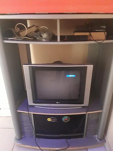 samsung 127 ekran tv: İşlənmiş Televizor LG 24" Ödənişli çatdırılma — 1