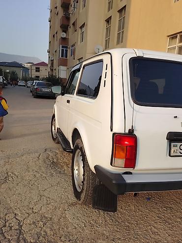 niva disqləri: VAZ (LADA) 4x4 Niva: 1.7 l | 2015 il 102000 km Ofrouder/SUV — 4