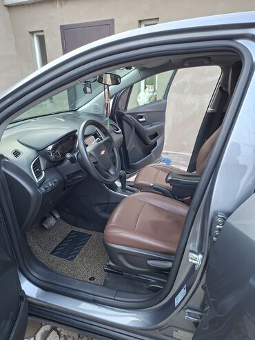 Chevrolet: Chevrolet Trax: 2018 г., 1.6 л, Автомат, Дизель, Кроссовер — 9