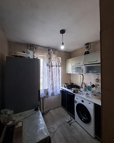 Продажа квартир: 2 комнаты, 42 м², Ата-Тюрк парк 104 серия, 4 этаж — 3