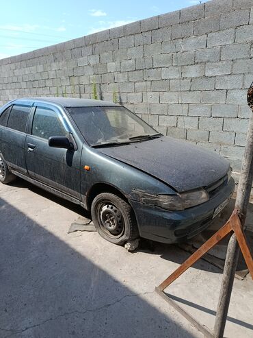нарын мото: Nissan Almera: 1997 г., 1.6 л, Механика, Бензин, Седан