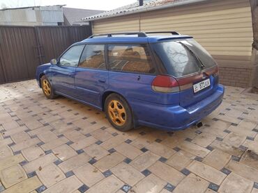 Subaru: Subaru Legacy: 1995 г., 2 л, Автомат, Бензин, Универсал