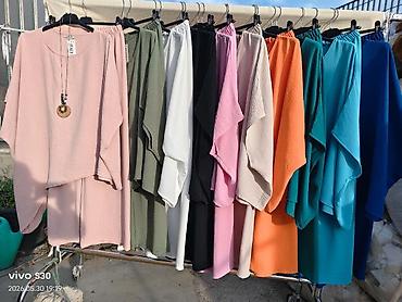 tri hill: 06. Prelep komplet za punije
XL 2XL 3XL 4XL
Cena : 3.200 dinara H — 6