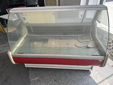 витрина: Şüşə vitrini olan soyuducu vitrina tezgahı - Məhsul növü: elektriklə — 2