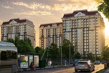 2 6: Сдаётся коммерческое помещение на южной магистрали, на первой линии — 1