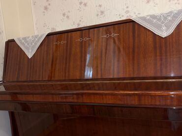 Pianolar: Piano, Akustik, Ünvandan götürmə — 8