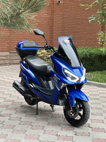 токмок продажа: Скутер Yamaha, 150 куб. см, Бензин, Б/у