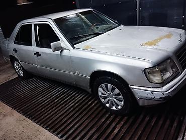 Mercedes-Benz: Mercedes-Benz W124: 1988 г., 2.5 л, Механика, Дизель, Седан — 2