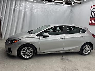 шеврале крус: Chevrolet Cruze: 2019 г., Автомат, Бензин, Хэтчбэк — 3