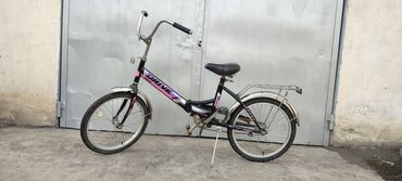детская сидушка на велосипед: Продаю детский велосипед до 10 лет, в отличном состоянии. Рама
