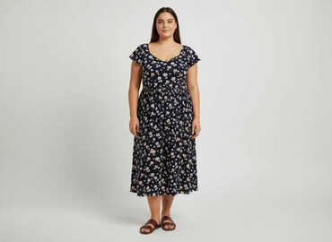 ekskluzywne sukienki wieczorowe sklep internetowy: Women`s dress, size XL