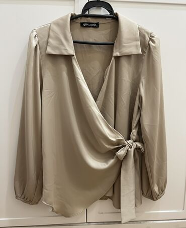 Köynək və bluzalar: Atlas sarockalar her biri ayri ayriliqda 15 azn bir necesini goturene -da lalafo.az — 4 Köynək və bluzalar: Atlas sarockalar her biri ayri ayriliqda 15 azn bir necesini goturene — 4