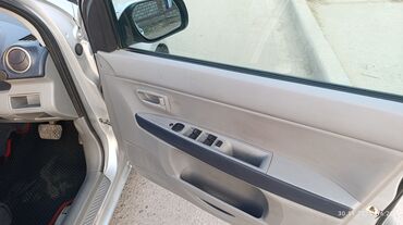 Mazda: Mazda Demio: 2003 г., 1.3 л, Автомат, Бензин, Хэтчбэк — 8