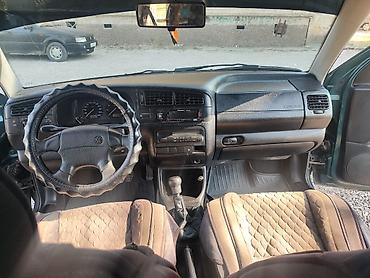 vw: Volkswagen Vento: 1996 г., 1.8 л, Механика, Бензин, Седан — 6