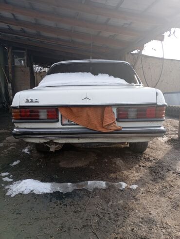 двигатель мерседес 2 2: Mercedes-Benz W123: 1982 г., 0.2 л, Механика, Дизель, Седан