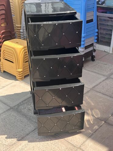 Mətbəx mebeli: Yeni, Açılan, 4 qapılı Düz dolab