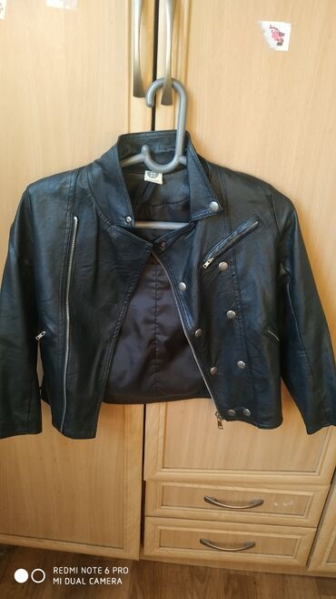 Верхняя одежда: Продаю куртки на мальчика есть теплыеесть ветроки вещи в все в at lalafo.kg — 8 Верхняя одежда: Продаю куртки на мальчика есть теплыеесть ветроки вещи в все в — 8