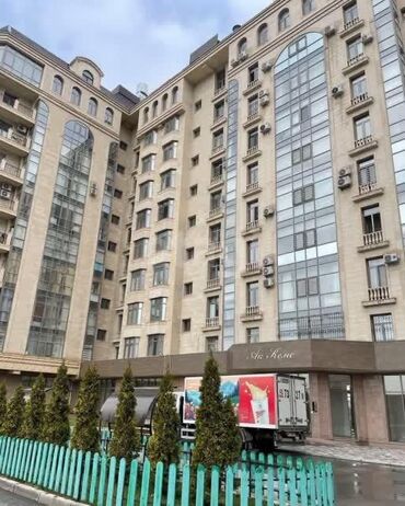 Долгосрочная аренда квартир: 4 комнаты — 23