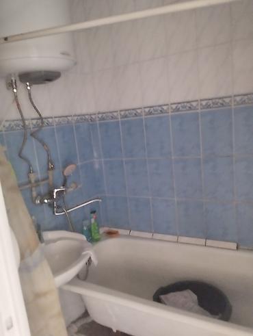 продается квартира в балыкчы: 2 комнаты, 50 м², 105 серия, 3 этаж, Косметический ремонт — 5