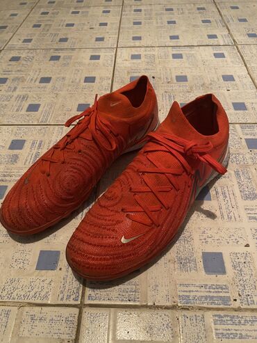 сороконожка футбол цена: Продаю бутсы Nike Phantom GX 2 Elite (красные). 43-44 размер