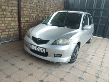 продаю портер: Mazda 3: 2005 г., 1.3 л, Автомат, Бензин, Седан