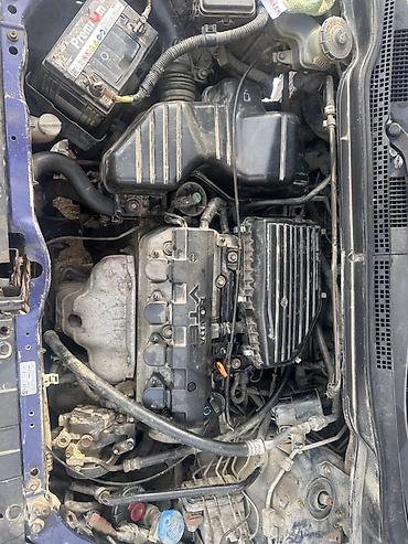 Honda: Honda Stream: 2002 г., 1.7 л, Автомат, Бензин, Универсал — 11