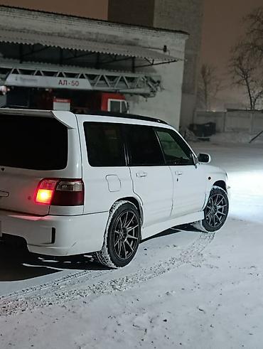 Subaru: Subaru Forester: 2000 г., Механика, Бензин, Универсал — 2